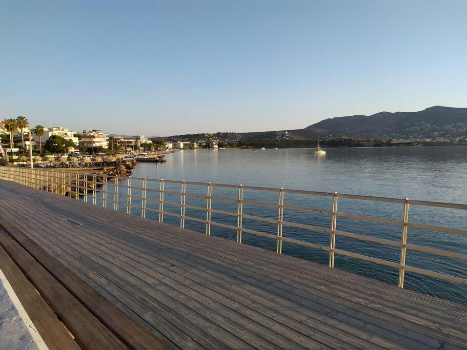 Modern Studio Next To The Sea! Porto Rafti Luaran gambar