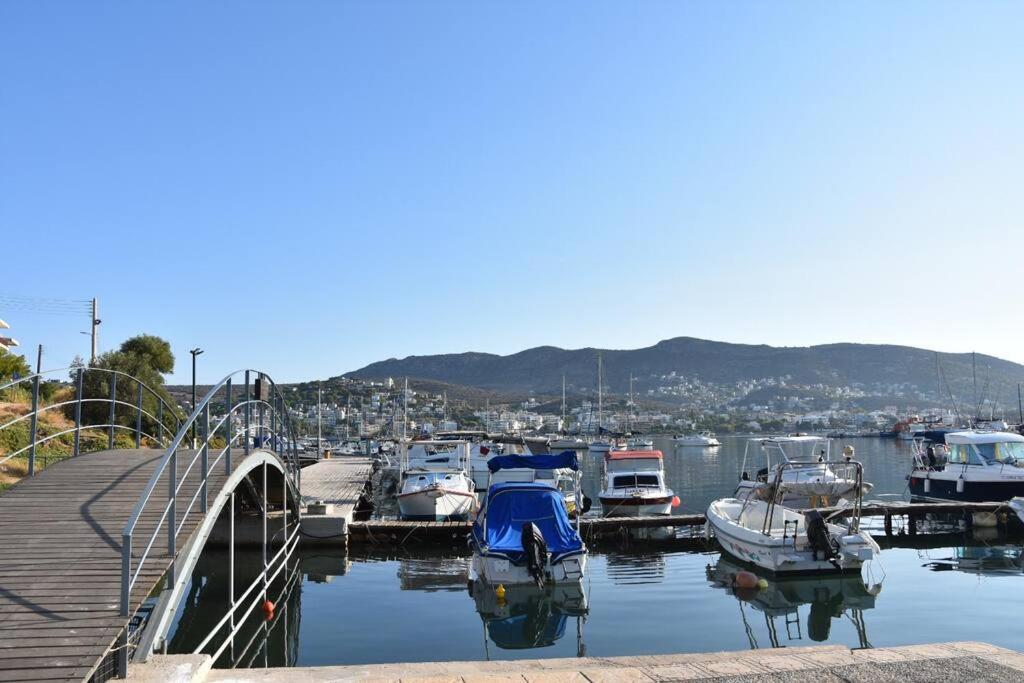 Modern Studio Next To The Sea! Porto Rafti Luaran gambar