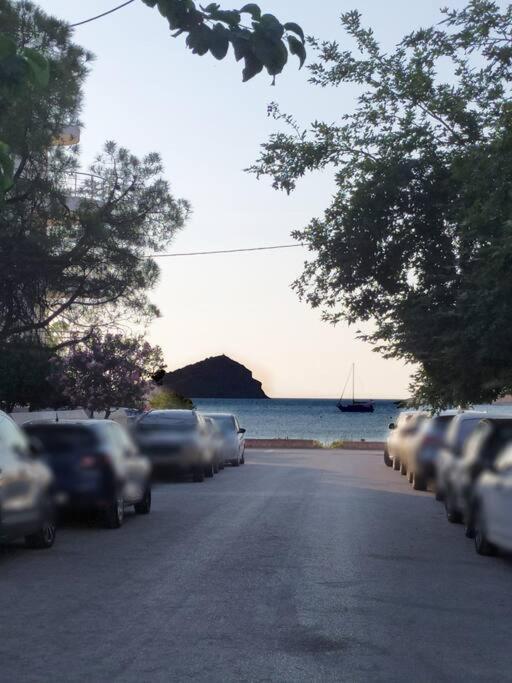 Modern Studio Next To The Sea! Porto Rafti Luaran gambar